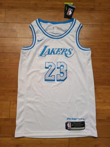 NWT Nike Los Angeles Lakers Lebron James City Edition Jersey Size 40/Small